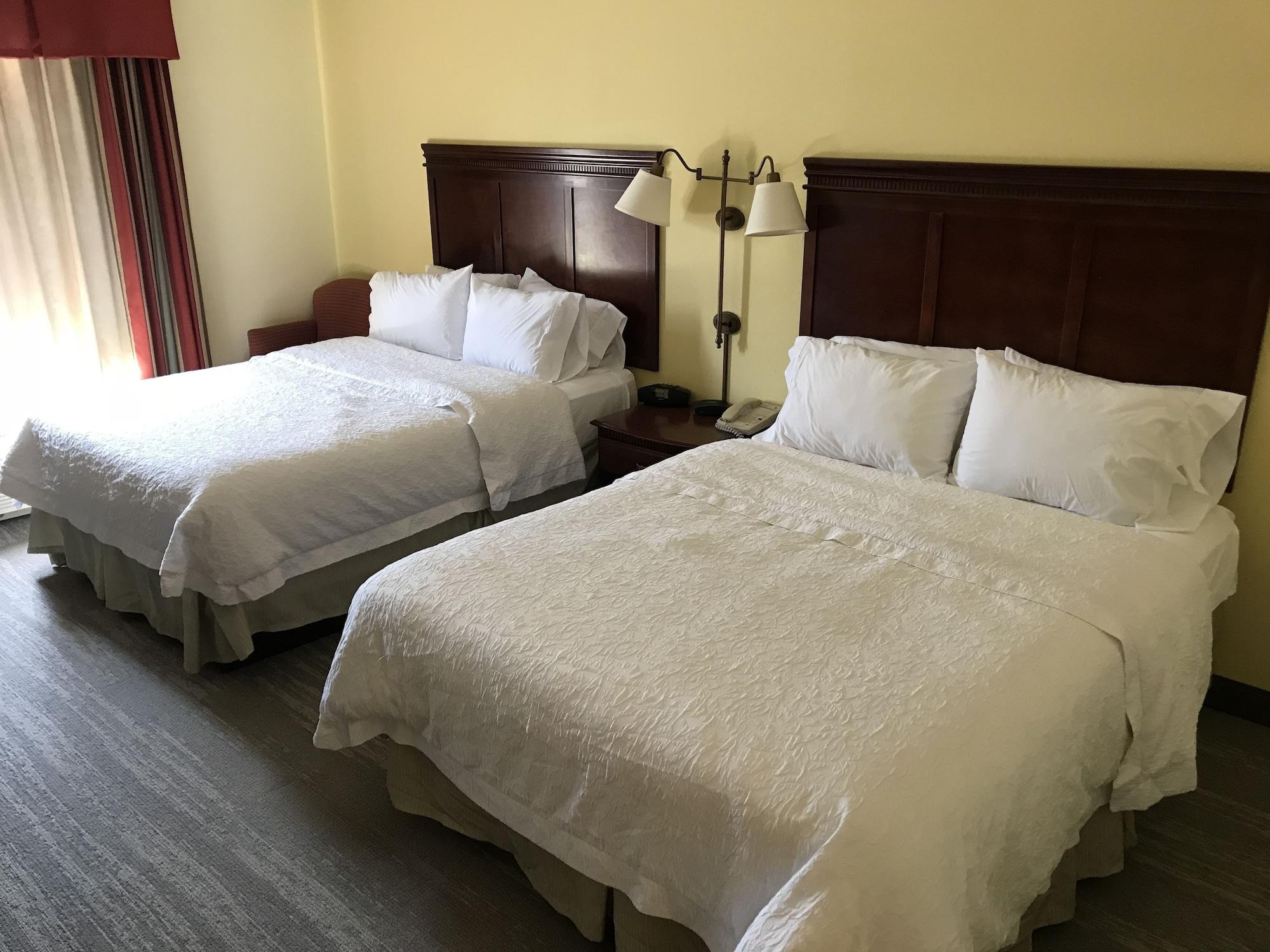 拉马尔希尔顿恒庭旅馆及套房酒店 Mill Hall 外观 照片